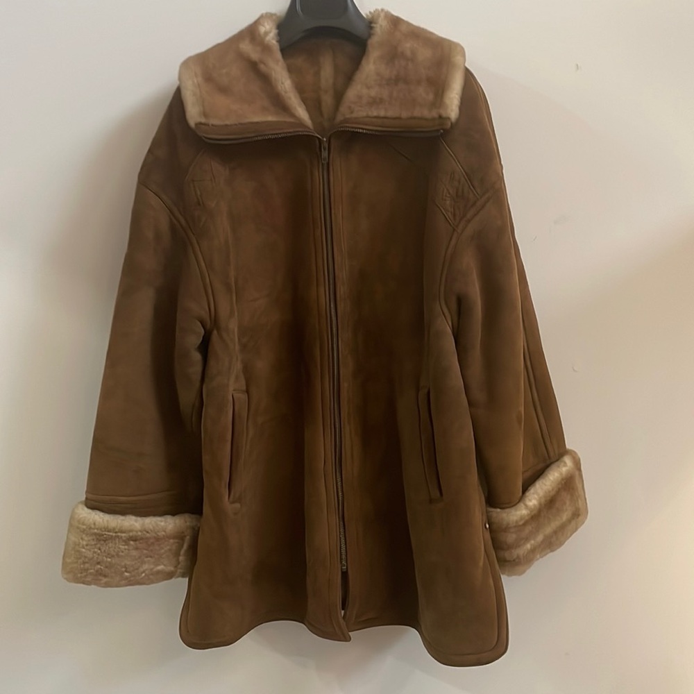 FANTAZIA Vintage Shearling Fur Coat with Southwestern Detail